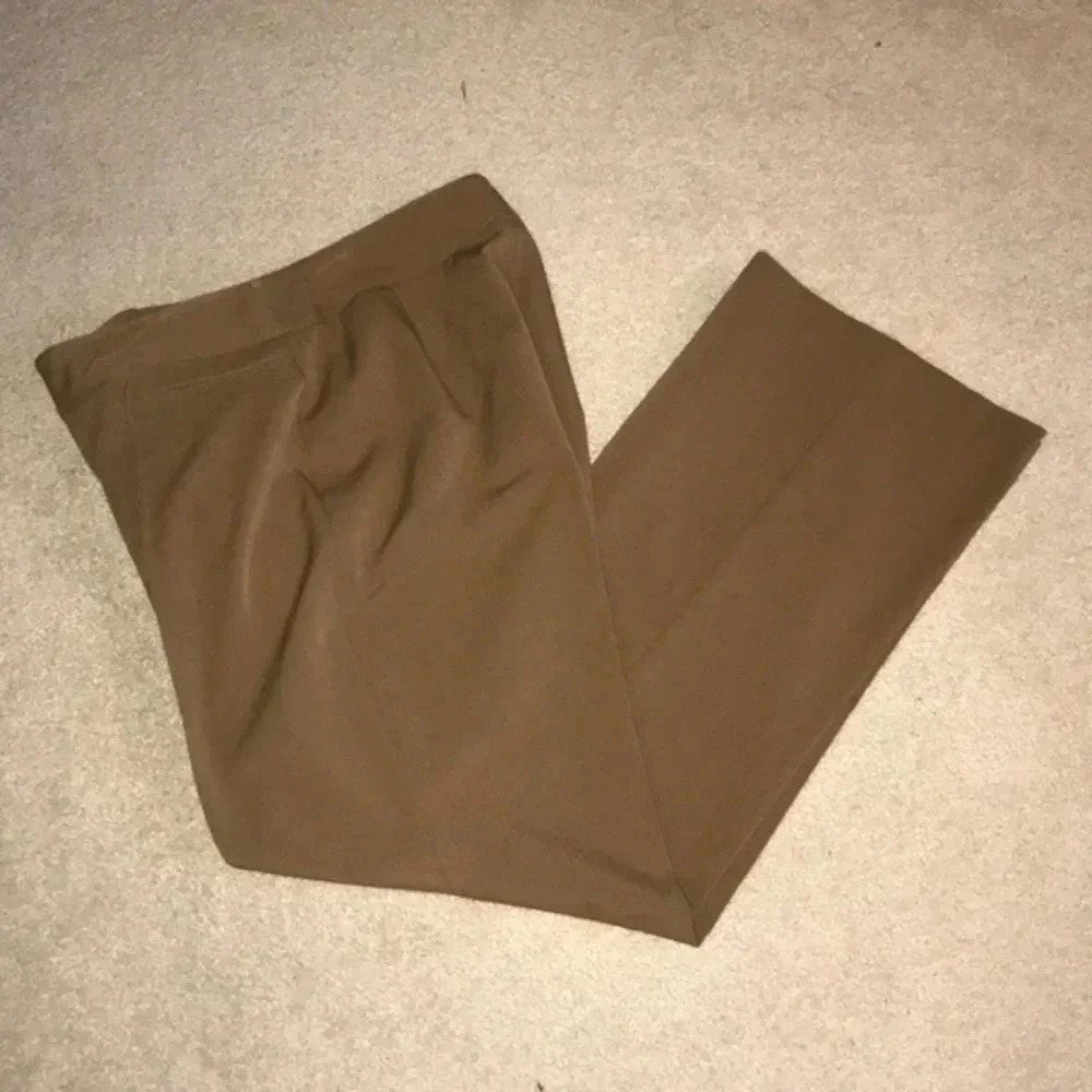 ⭐️ caramel colored slacks⭐️